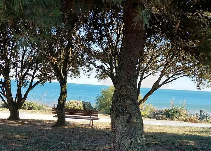 Superbe Cosy - Des Minimes