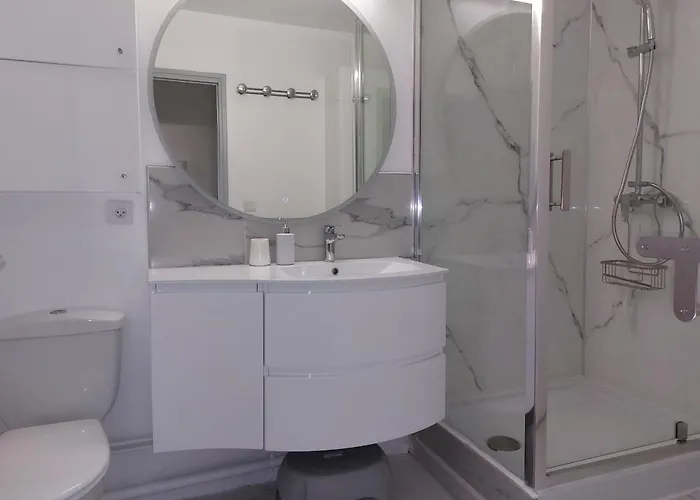 Superbe Cosy - Des Minimes *